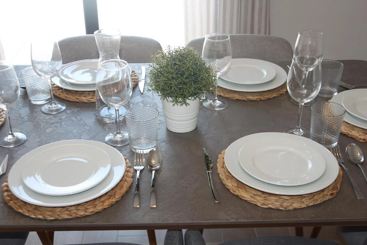 Ibericabeds Granada Apartment 0*,  Spain