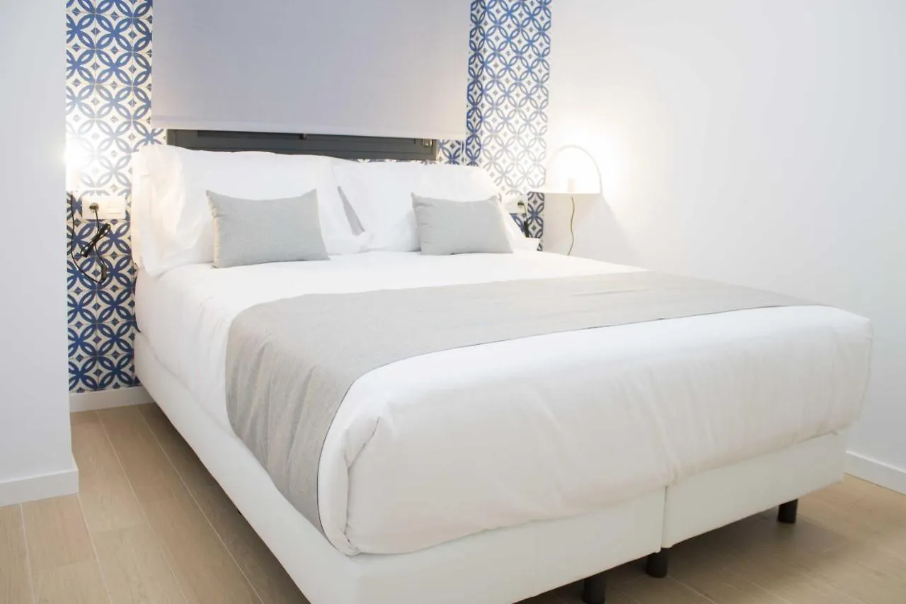Ibericabeds Granada Apartment