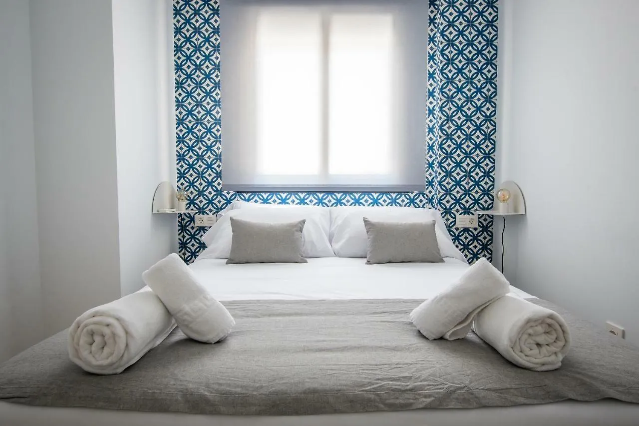 Ibericabeds Granada Apartment